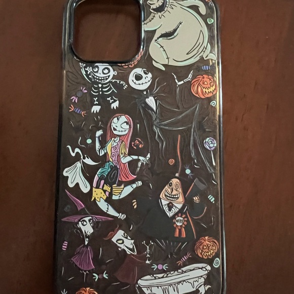 Several iPhone 12 Pro Max cell phone cases - Picture 11 of 14